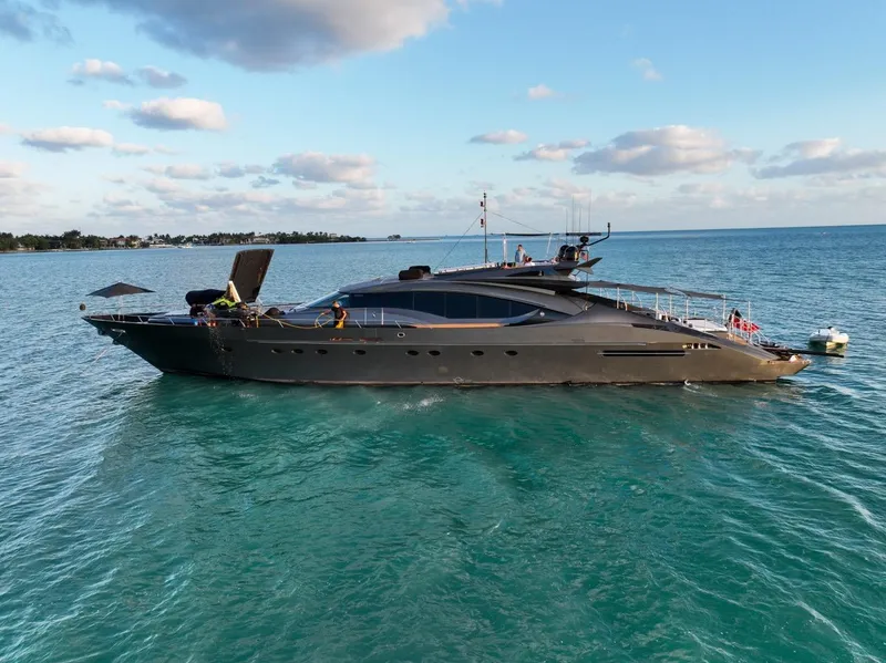 Slide: The Image of Palmer Johnson 120 2003 - 75