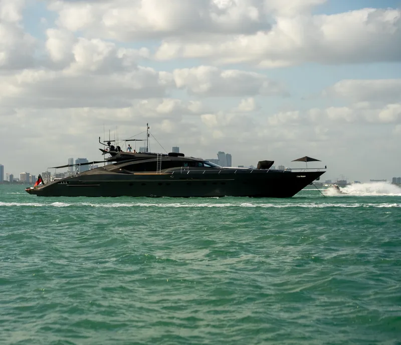 Slide: The Image of Palmer Johnson 120 2003 - 77