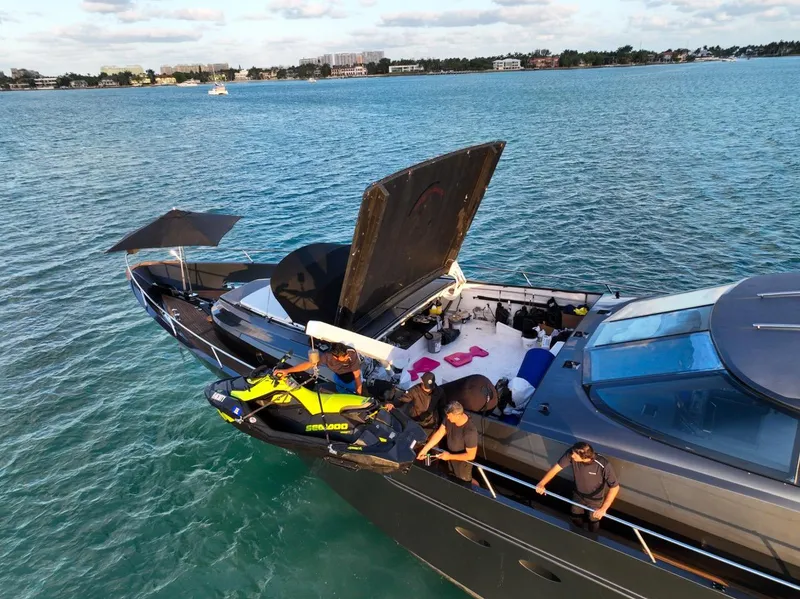 Slide: The Image of Palmer Johnson 120 2003 - 79