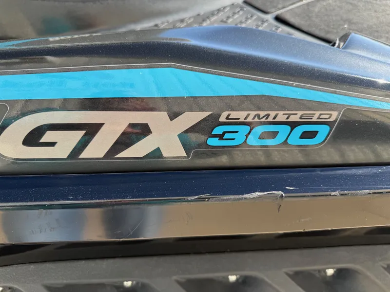 Slide: The Image of Sea-Doo GTX Limited 300 2016 - 4