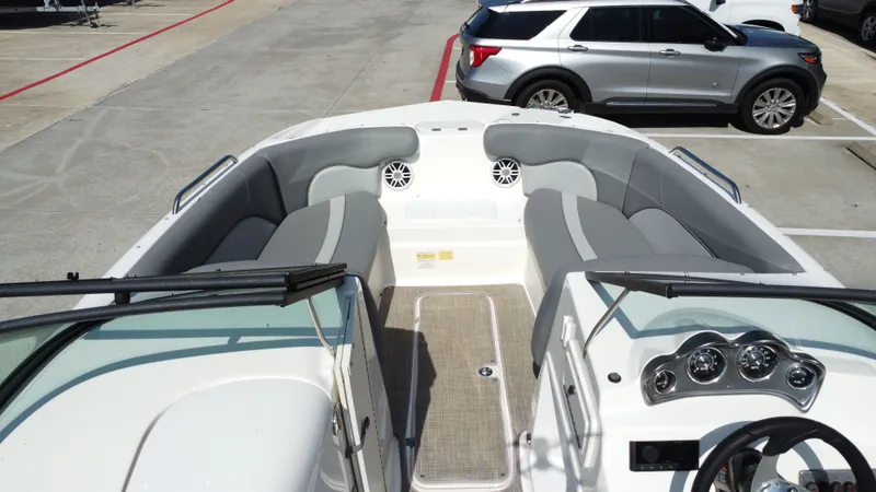 Slide: The Image of NauticStar 223 DC 2023 - 16