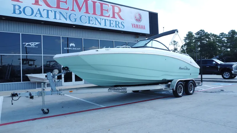 Slide: The Image of NauticStar 223 DC 2023 - 29