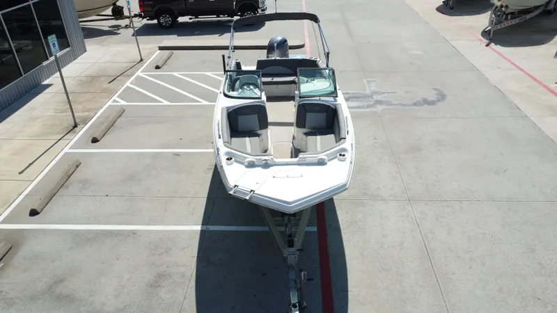 Slide: The Image of NauticStar 223 DC 2023 - 36