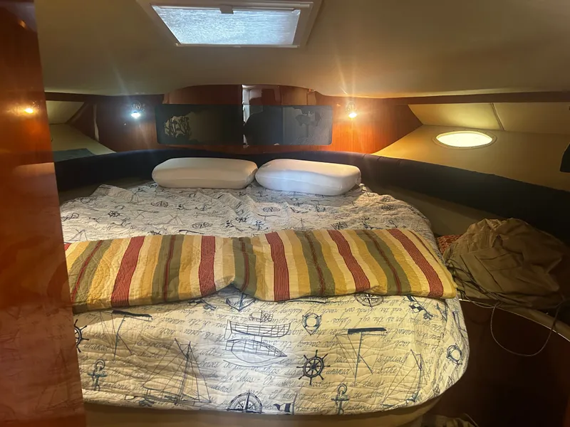Slide: The Image of Sea Ray 400 Sundancer Sundacer 1998 - 6