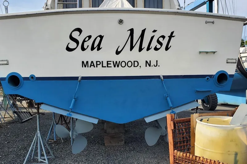 Slide: The Image of 1980 Bertram 42 Convertible boat named "Sea Mist" in Maplewood, N.J. - 50