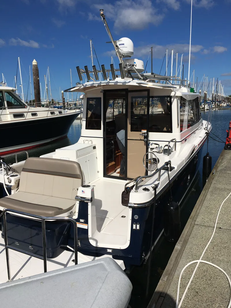 Slide: The Image of Cutwater C-28 2021 - 5