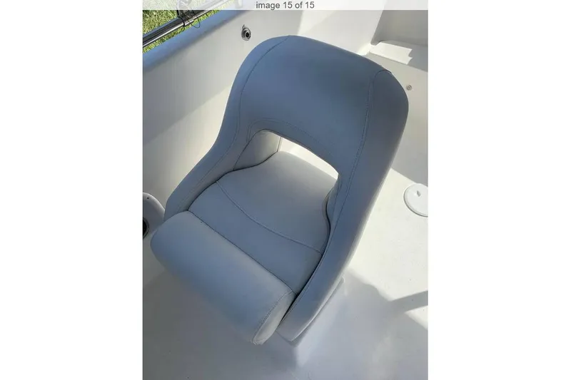 Slide: The Image of 2016 Hurricane SunDeck Sport 232 OB with Mercury Pro XS outboard motor. - 9