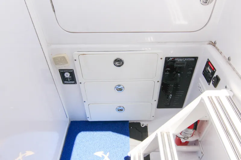 Slide: The Image of Midnight Express 43 Open 2022 - 51