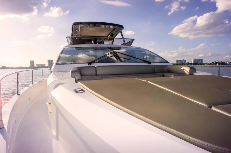 Slide: The Image of Luxury Pearl 80 yacht on water, sunny day, 2020 model. - 38