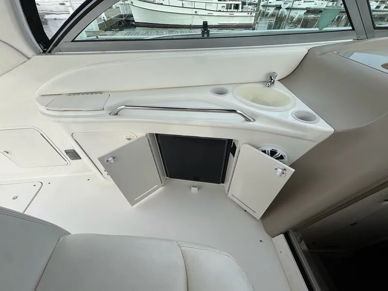 Slide: The Image of Sea Ray 340 Sundancer 2000 - 25