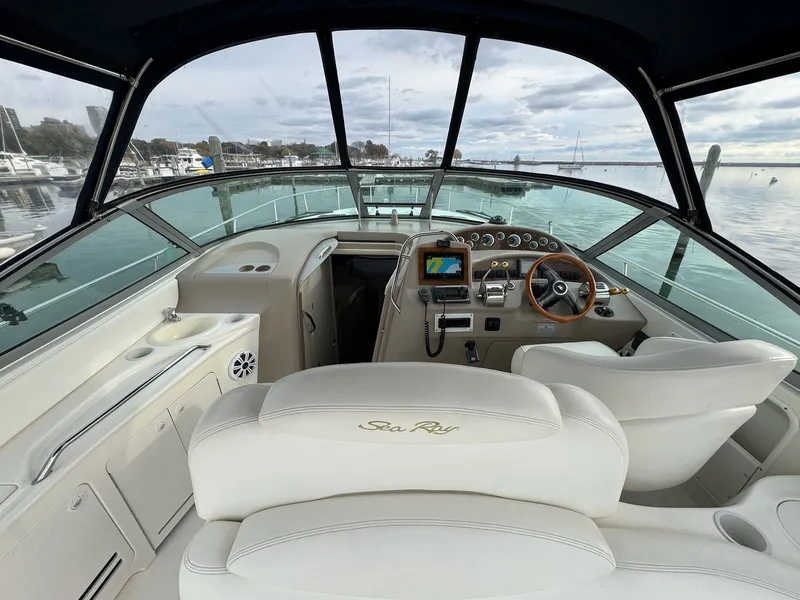 Slide: The Image of Sea Ray 340 Sundancer 2000 - 35