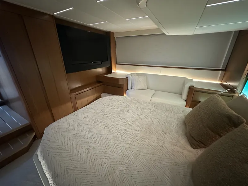 Slide: The Image of Sea Ray 340 Sundancer 2000 - 9