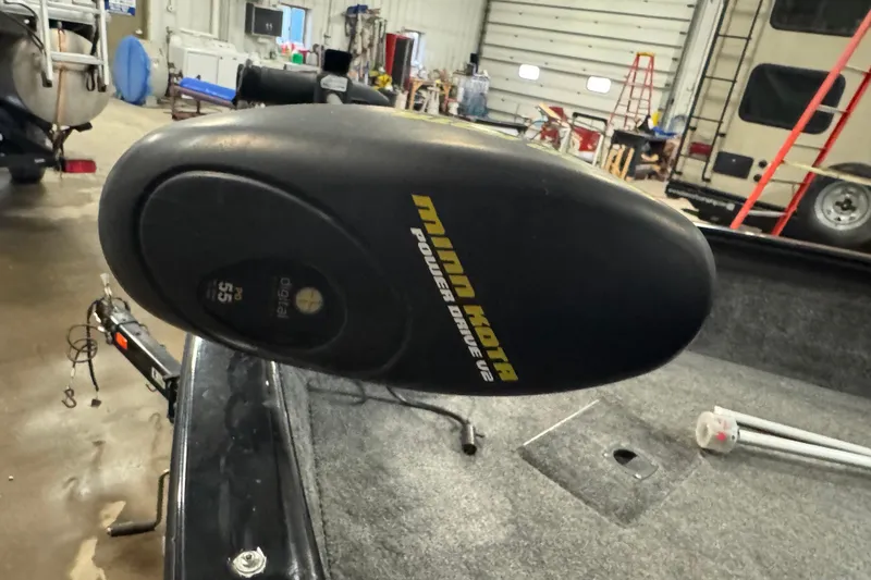 Slide: The Image of Minn Kota PowerDrive V2 motor on 2016 Tracker Pro Guide V-175 Combo boat. - 20