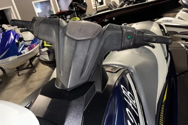 Slide: The Image of 2017 Yamaha WaveRunner VX Deluxe handlebars in a showroom setting. - 12