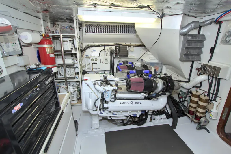 Slide: The Image of Viking 63 Cockpit Motor Yacht 1988 - 101