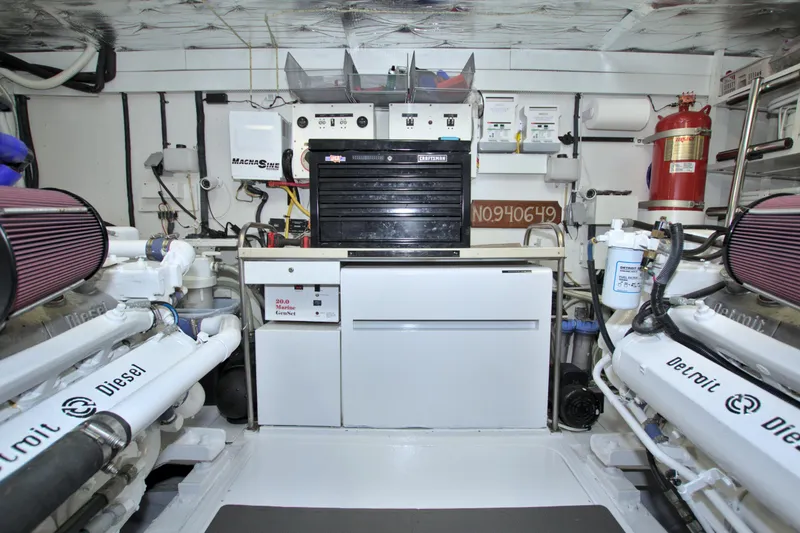 Slide: The Image of Viking 63 Cockpit Motor Yacht 1988 - 104