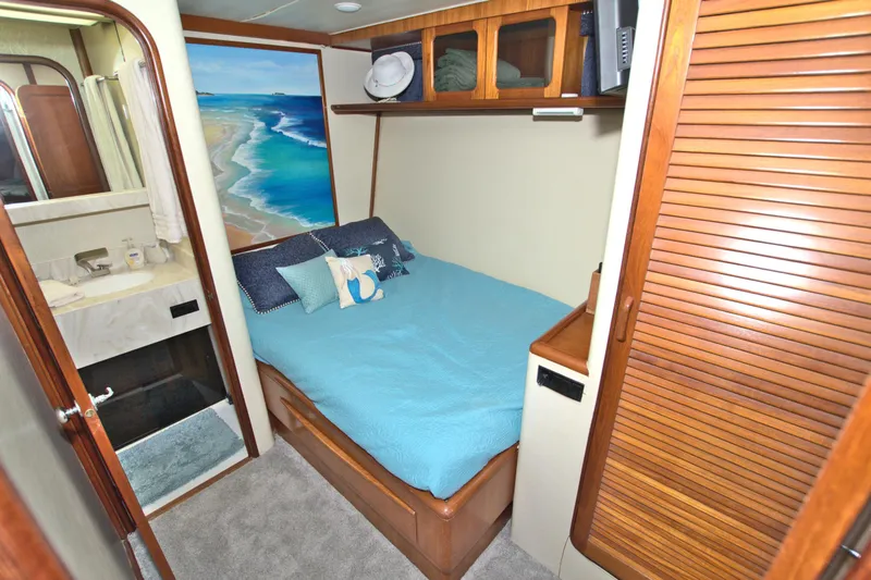 Slide: The Image of Viking 63 Cockpit Motor Yacht 1988 - 63