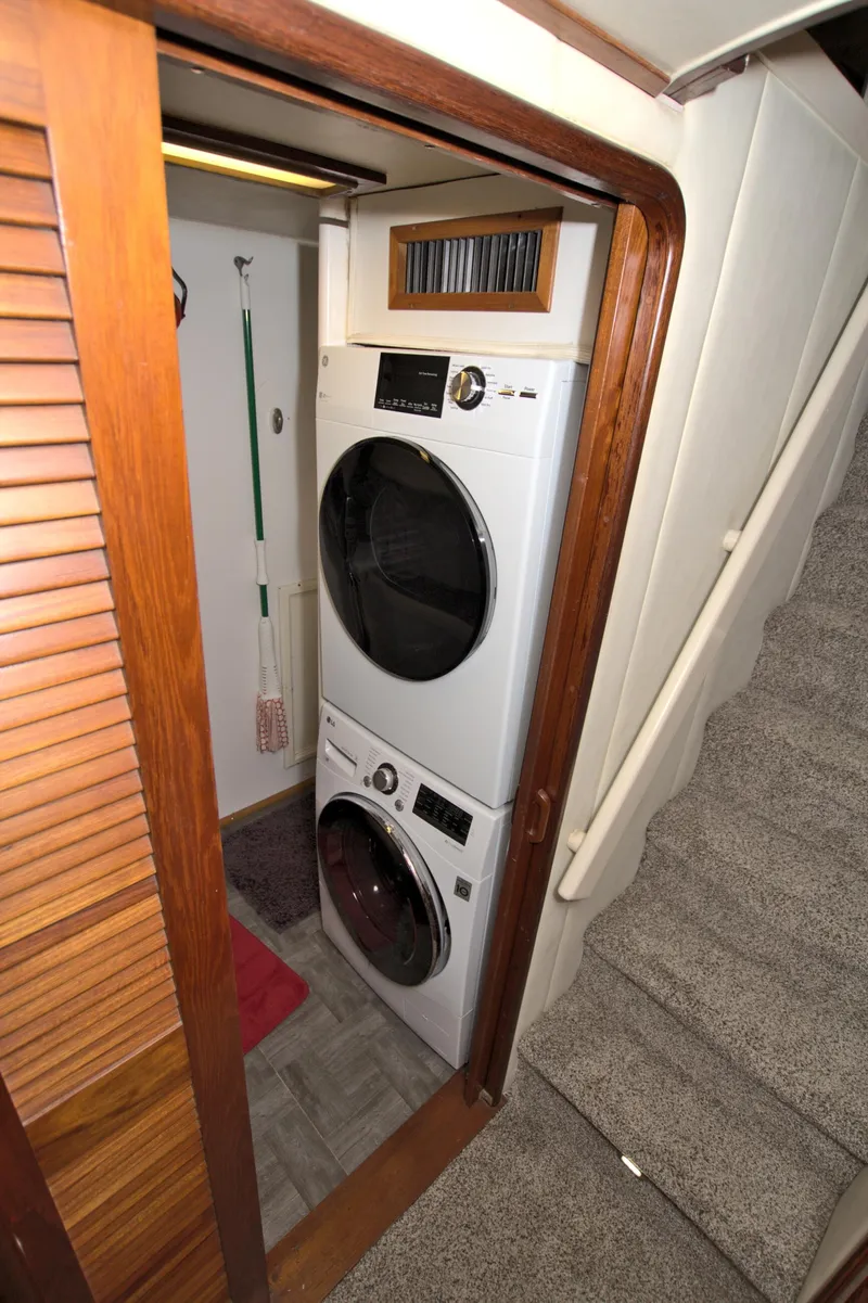 Slide: The Image of Viking 63 Cockpit Motor Yacht 1988 - 90