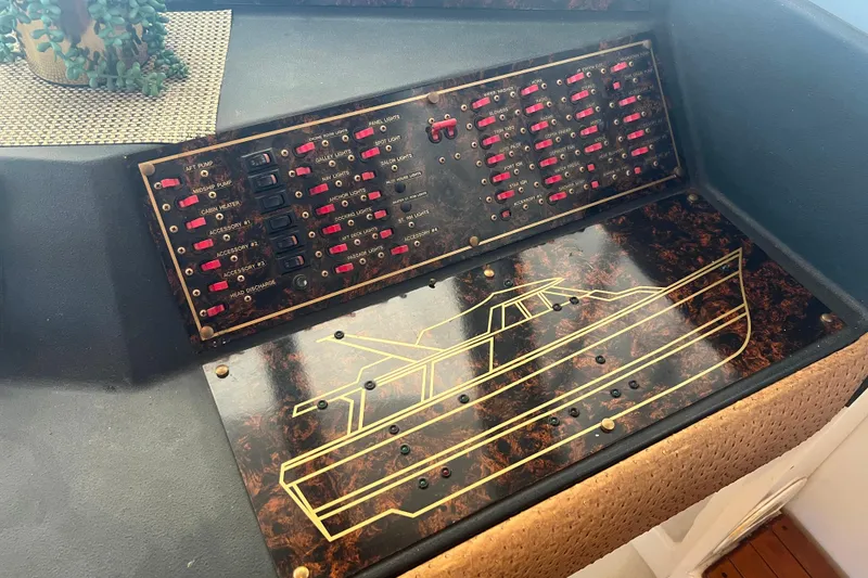 Slide: The Image of 12 Volt breaker panel with boat diagram. - 18