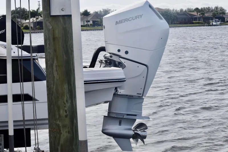 Slide: The Image of 2025 Monterey 275SS Super Sport with Mercury outboard engine on water. - 23