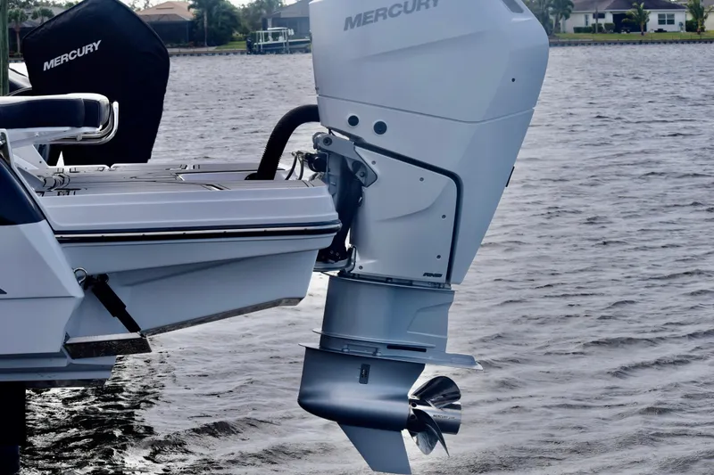 Slide: The Image of 2025 Monterey 275SS Super Sport boat with Mercury outboard engine on water. - 27