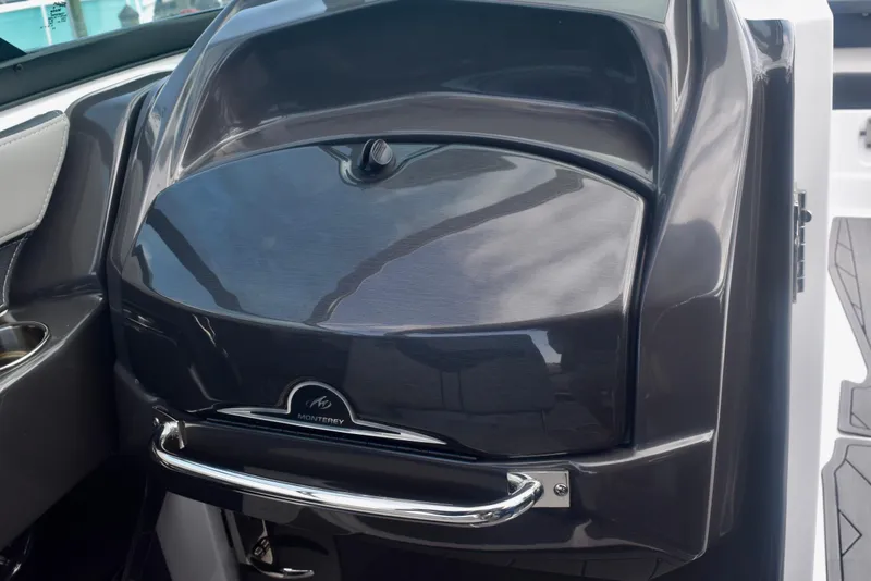 Slide: The Image of 2025 Monterey 275SS Super Sport dashboard with sleek design and chrome accents. - 60