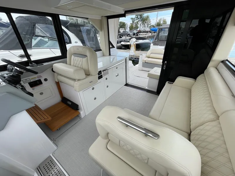 Slide: The Image of Regal 36 Grande Coupe 2022 - 13