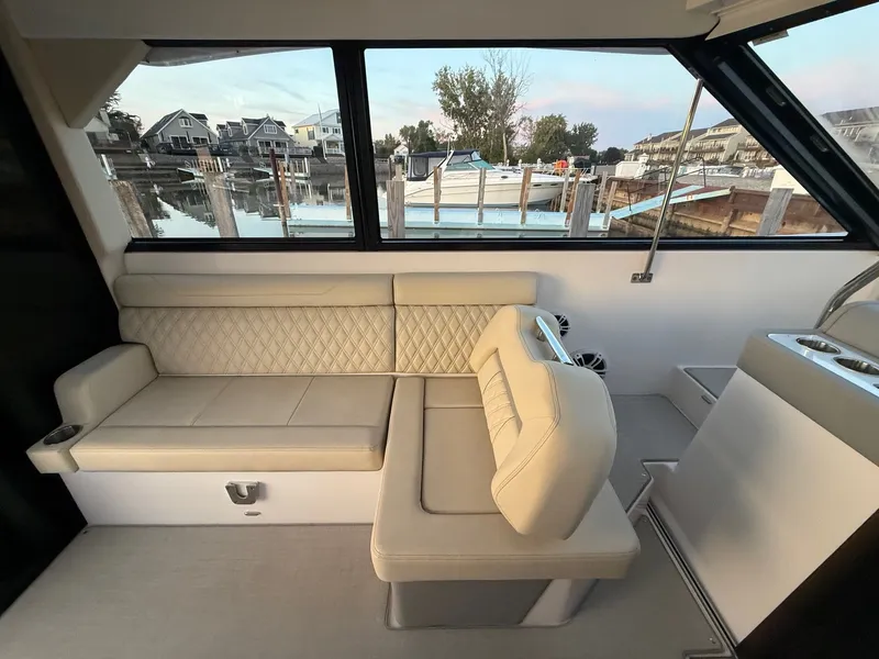 Slide: The Image of Regal 36 Grande Coupe 2022 - 5