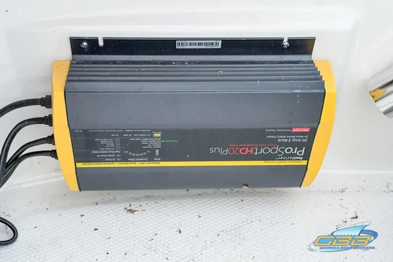 Slide: The Image of ProSport HD20 Plus charger installed on 2023 Robalo 226 Cayman boat. - 50