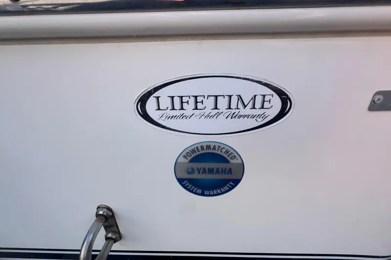 Slide: The Image of 2007 NauticStar 2000 Offshore boat with lifetime hull warranty and Yamaha system warranty. - 36
