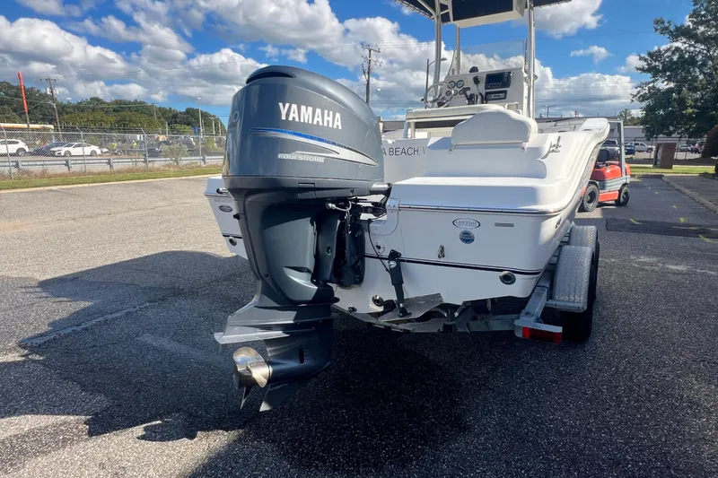 Slide: The Image of 2007 NauticStar 2000 Offshore boat with Yamaha outboard motor on trailer. - 41