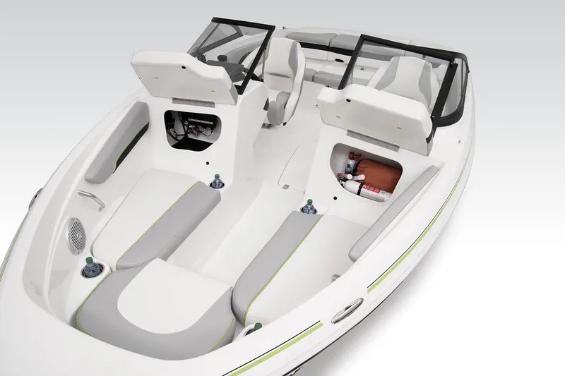 Slide: The Image of Tahoe 210 Si 2024 - 18