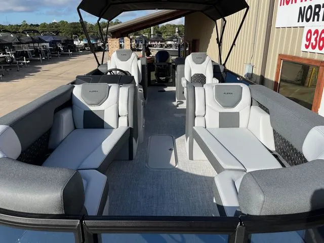 Slide: The Image of Alera M 25Q 2026 - 10