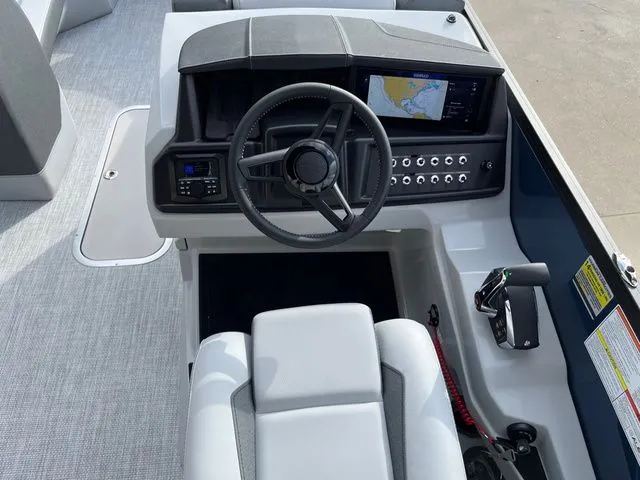 Slide: The Image of Alera M 25Q 2026 - 21