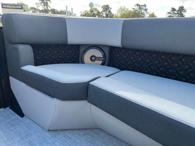 Slide: The Image of Alera M 25Q 2026 - 38