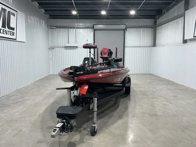 Slide: The Image of Skeeter FX 21 2016 - 10