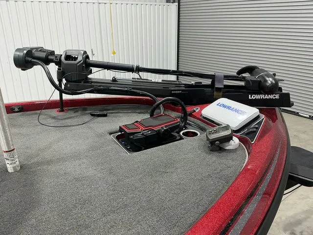 Slide: The Image of Skeeter FX 21 2016 - 13