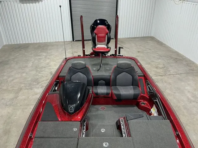 Slide: The Image of Skeeter FX 21 2016 - 16