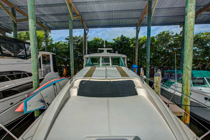 Slide: The Image of Curved leather seating in 2006 Sea Ray 40 Motor Yacht interior. - 43