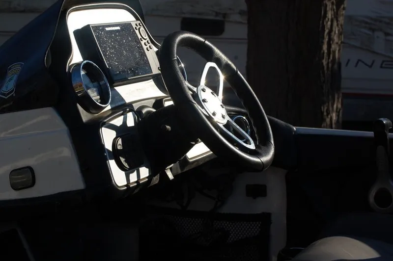 Slide: The Image of Skeeter FX 2010 - 3