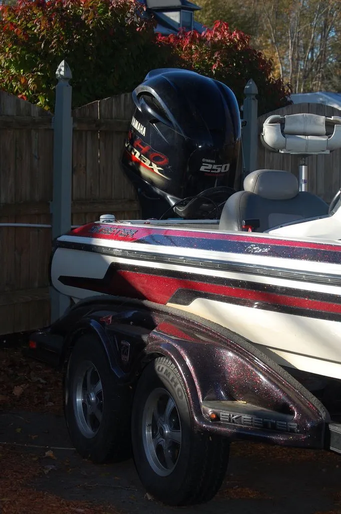 Slide: The Image of Skeeter FX 2010 - 6