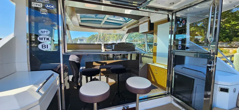 Slide: The Image of Cruisers Cantius 45 2014 - 6