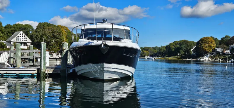 Slide: The Image of Cruisers Yachts Cantius 45 2014 - 2