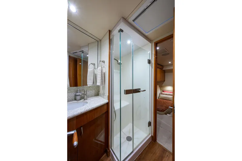 Slide: The Image of Hatteras 54 Sea Nyle - Guest Head - Shower - 51