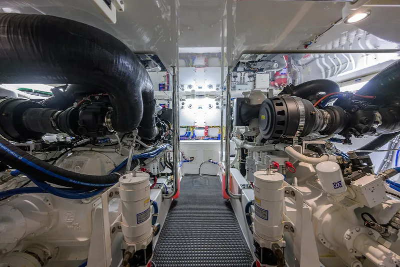 Slide: The Image of Hatteras 54 Sea Nyle - Engine Room - 66