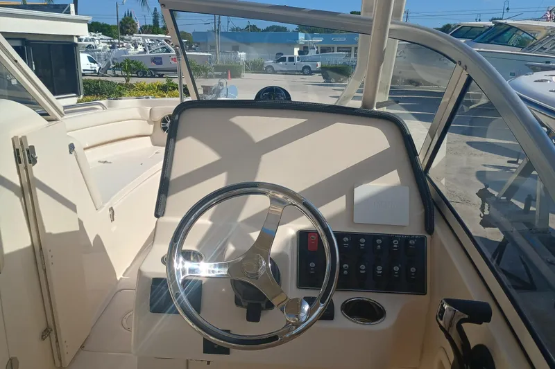 Slide: The Image of Grady-White Freedom 235 2024 - 18