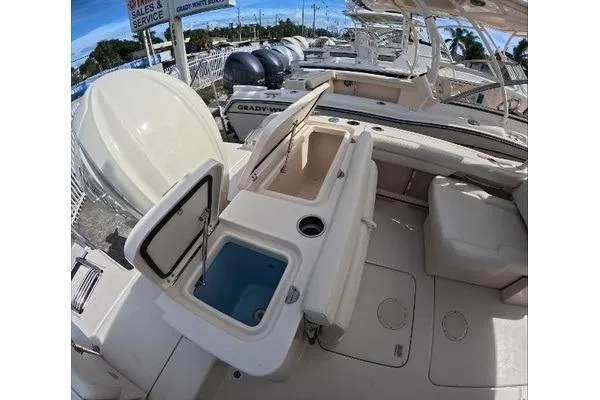 Slide: The Image of Grady-White Freedom 235 2024 - 29