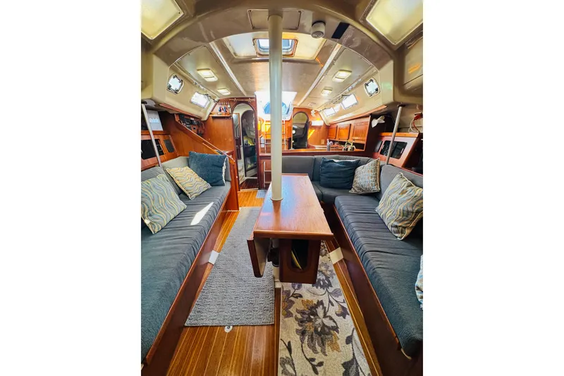 Slide: The Image of Deck view of 1989 Hunter Legend 37 sailboat with sleek design and fittings. - 33