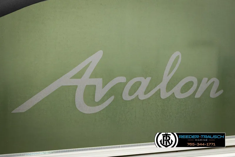 Slide: The Image of 2023 Avalon VEN BF logo on green background, Reeder-Trausch Marine branding visible. - 50