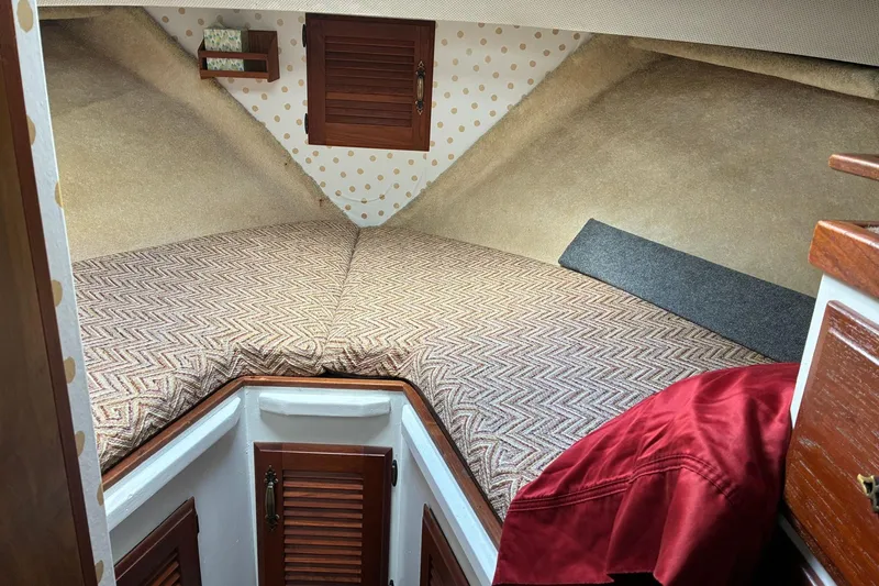 Slide: The Image of Tollycraft 30 Sedan - Owner's Cabin - 6
